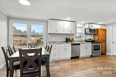 146 Old Castle Lane, Forest City, NC 28043 - Photo 4