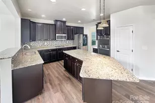 833 Westerland Ct, Gastonia, NC 28056 - Photo 2