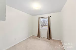 2030 Leslie Dr, Gastonia, NC 28054 - Photo 12