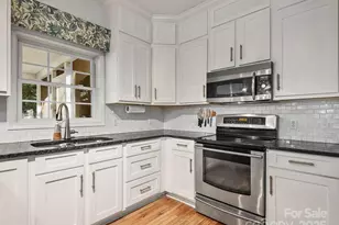 34 Wyntree Dr, Asheville, NC 28803 - Photo 8