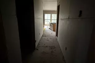 8106 Mt Holly Rd, Charlotte, NC 28214 - Photo 10