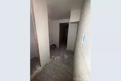 8106 Mount Holly Road, Charlotte, NC 28214 - Photo 26