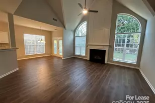 8712 Fieldcroft Dr, Charlotte, NC 28277 - Photo 4