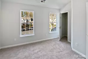 6086 Cougar Ln, Charlotte, NC 28269 - Photo 14