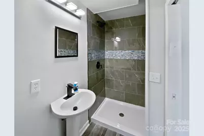 6086 Cougar Lane, Charlotte, NC 28269 - Photo 12