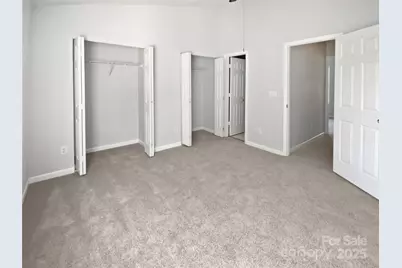 6086 Cougar Lane, Charlotte, NC 28269 - Photo 4