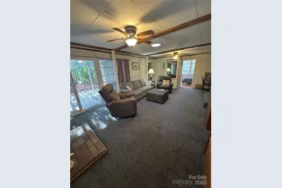 103 Teaberry Lane, Newland, NC 28657 - Photo 6