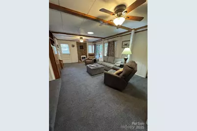 103 Teaberry Lane, Newland, NC 28657 - Photo 8