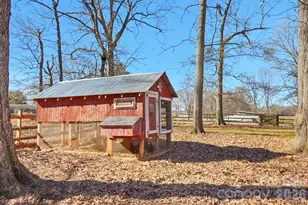 524 Lawyers Road W, Indian Trail, NC 28079 - Photo 34