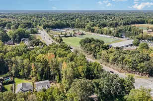 4120 Country Ln, Charlotte, NC 28270 - Photo 2