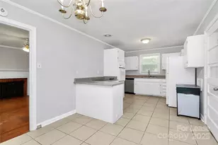 228 Seneca Pl, Charlotte, NC 28210 - Photo 14