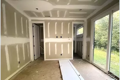 217 Walnut Avenue #B, Charlotte, NC 28208 - Photo 12