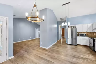 11001 Gladewater Drive, Matthews, NC 28105 - Photo 18