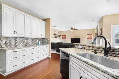 4501 Bellmore Court, Charlotte, NC 28269 - Photo 12