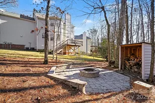 4501 Bellmore Ct, Charlotte, NC 28269 - Photo 30