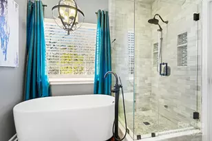 4501 Bellmore Ct, Charlotte, NC 28269 - Photo 22