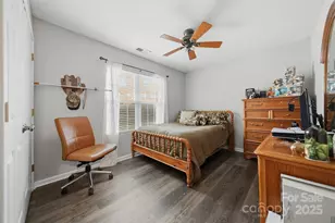 102 Brandywine Dr NE, Conover, NC 28613 - Photo 14