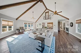 271 44th Ave Cir NW, Hickory, NC 28601 - Photo 10