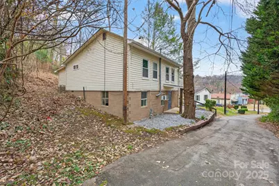 30 Porter Street, Tryon, NC 28782 - Photo 24