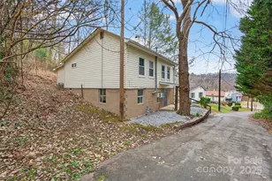 30 Porter St, Tryon, NC 28782 - Photo 24