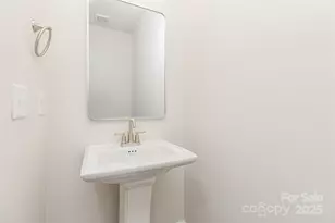 7304 Boswell Rd, Charlotte, NC 28215 - Photo 12