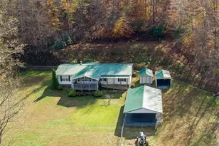 1922 Zacks Fork Rd, Lenoir, NC 28645 - Photo 18