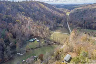 1922 Zacks Fork Rd, Lenoir, NC 28645 - Photo 22