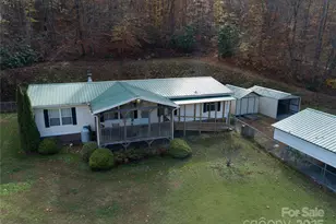 1922 Zacks Fork Rd, Lenoir, NC 28645 - Photo 8