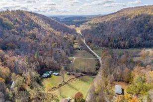 1922 Zacks Fork Rd, Lenoir, NC 28645 - Photo 10