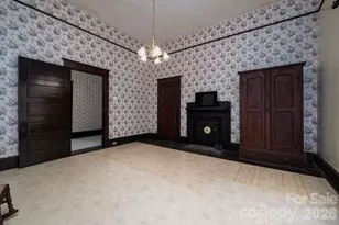 331 S Laurel St, Lincolnton, NC 28092 - Photo 16