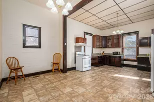 331 S Laurel St, Lincolnton, NC 28092 - Photo 24