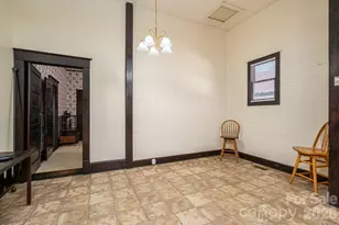 331 S Laurel St, Lincolnton, NC 28092 - Photo 18