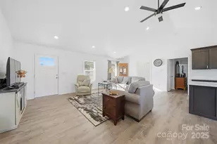 4284 Jefferson Pl, Granite Falls, NC 28630 - Photo 4