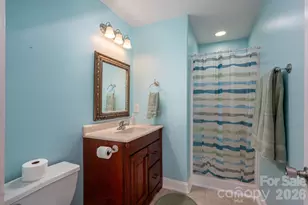 3272 Oak Ridge Cir, Lincolnton, NC 28092 - Photo 32