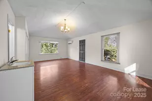 7010 Monroe Rd, Charlotte, NC 28212 - Photo 6