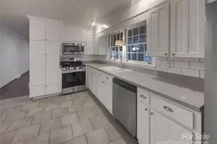 3378 Tanglewood Dr, Rock Hill, SC 29732 - Photo 10