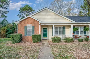 9734 Kennerly Cove Ct, Charlotte, NC 28269 - Photo 2