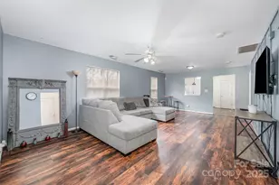 9734 Kennerly Cove Ct, Charlotte, NC 28269 - Photo 6