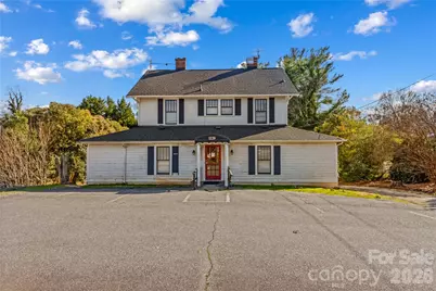 1120 Davie Avenue, Statesville, NC 28677 - Photo 2