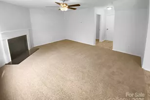 2701 Buckleigh Dr, Charlotte, NC 28215 - Photo 14