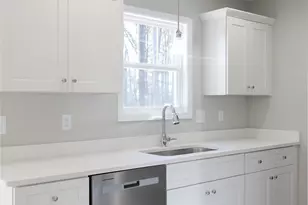 27 Maiden Ln, York, SC 29745 - Photo 8