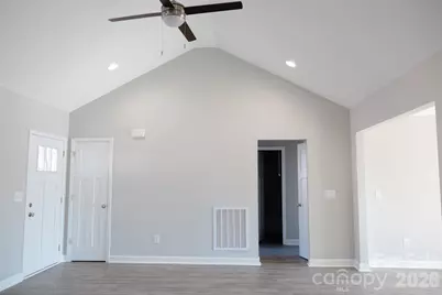 27 Maiden Lane, York, SC 29745 - Photo 4