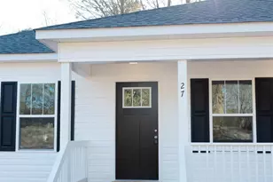 27 Maiden Ln, York, SC 29745 - Photo 2