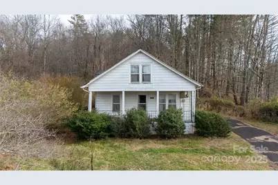 141 Burleson Drive, Bakersville, NC 28705 - Photo 2