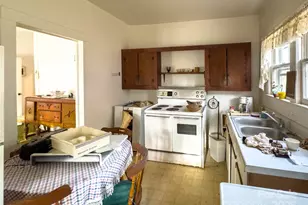 141 Burleson Dr, Bakersville, NC 28705 - Photo 16