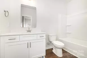 9715 Misenheimer Rd, Charlotte, NC 28215 - Photo 22