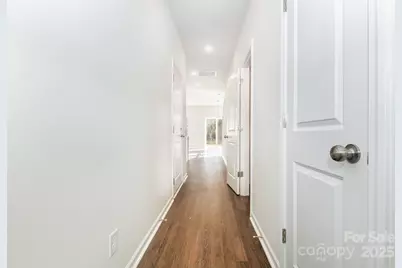 9715 Misenheimer Road, Charlotte, NC 28215 - Photo 4