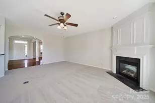 10411 Bethpage Dr, Fort Mill, SC 29707 - Photo 8