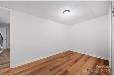 824 6th Street NW #5, Hickory, NC 28601 - Photo 4