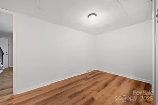 824 6th St NW, Hickory, NC 28601 - Photo 4